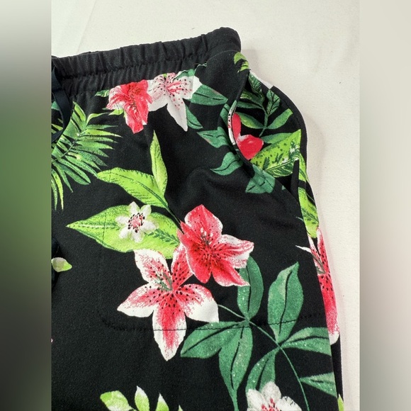 Cuddl Duds Tropical Pajama Set T Shirt Capri Pants Size Medium - Picture 6 of 10